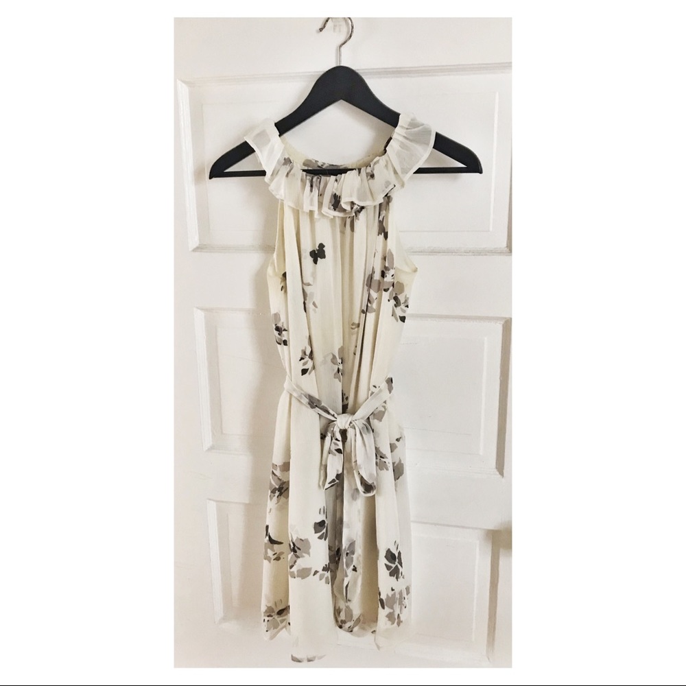 Flowery Jacob Gray White Dress